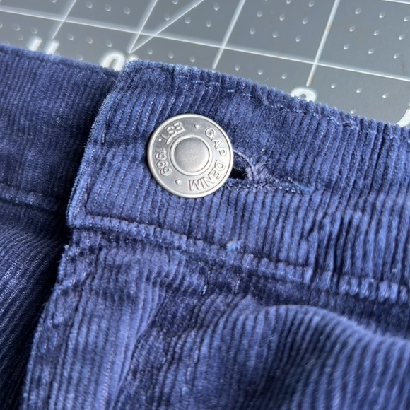 32 TALL Gap real straight corduroy pants - Picture 9 of 10